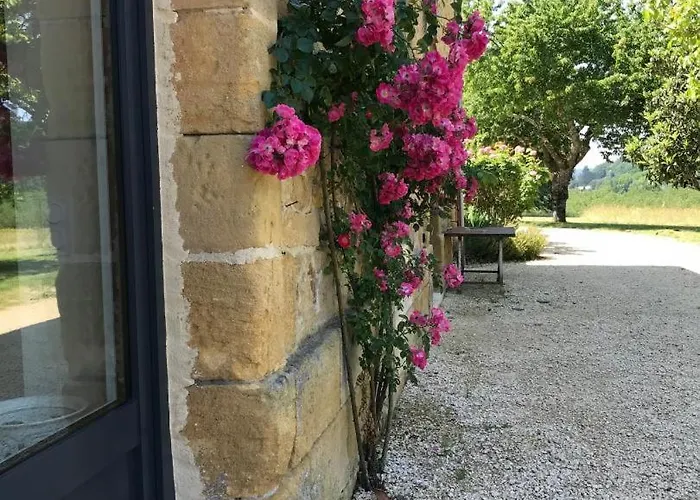 بيت للعطل Le *